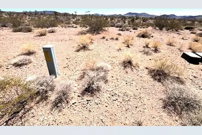 21388 N Spear Boulevard, White Hills, AZ 86445 - Photo 1