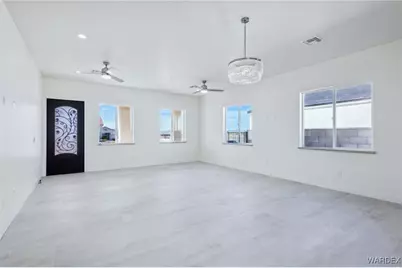 1909 E Via Aventino, Fort Mohave, AZ 86426 - Photo 7