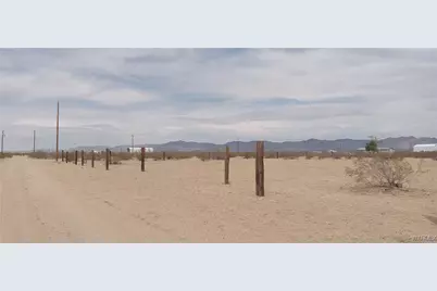 1534 S Glen Canyon Road, Golden Valley, AZ 86413 - Photo 7