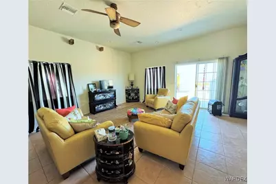 471 W Juniper Drive, Yucca, AZ 86438 - Photo 5