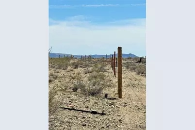 471 W Juniper Drive, Yucca, AZ 86438 - Photo 19