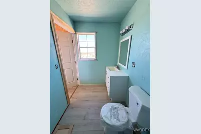 471 W Juniper Drive, Yucca, AZ 86438 - Photo 27