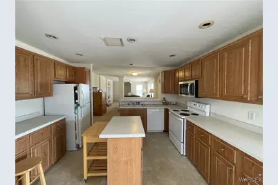 26196 N Tamarisk Street, Meadview, AZ 86444 - Photo 27