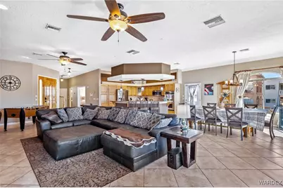 2412 Castle Rock Circle, Bullhead City, AZ 86442 - Photo 17