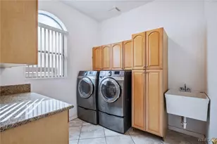 2412 Castle Rock Cir, Bullhead City, AZ 86442 - Photo 37