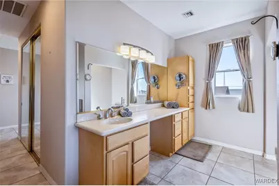 2412 Castle Rock Circle, Bullhead City, AZ 86442 - Photo 63