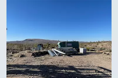 17500 N Needle Drive, Dolan Springs, AZ 86441 - Photo 17