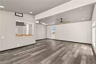 8286 S Green Valley Rd, Mohave Valley, AZ 86440 - Photo 9