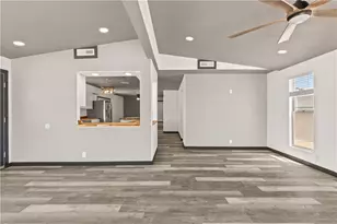 8286 S Green Valley Rd, Mohave Valley, AZ 86440 - Photo 9