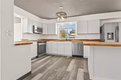 8286 S Green Valley Road, Mohave Valley, AZ 86440 - Photo 15