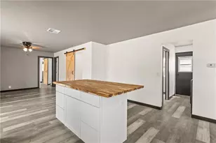 8286 S Green Valley Rd, Mohave Valley, AZ 86440 - Photo 17