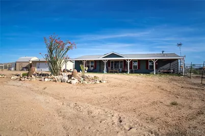 7190 E Red Barrel Road, Yucca, AZ 86438 - Photo 1