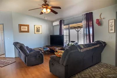 7190 E Red Barrel Road, Yucca, AZ 86438 - Photo 7