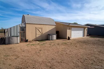 7190 E Red Barrel Road, Yucca, AZ 86438 - Photo 43