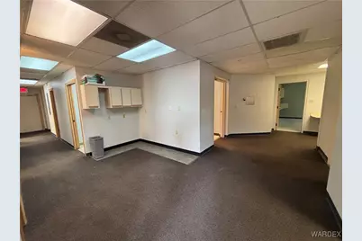 1755 Airway Avenue, Kingman, AZ 86409 - Photo 7