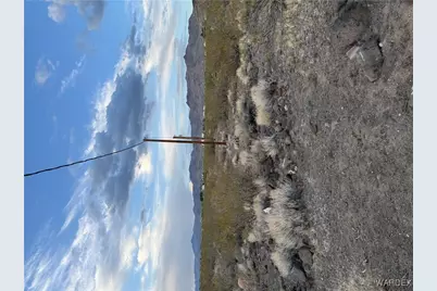 3834 Collins Drive, Golden Valley, AZ 86413 - Photo 17