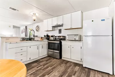 2502 Camino Del Rio, Bullhead City, AZ 86442 - Photo 13