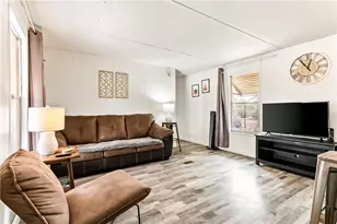 2502 Camino Del Rio, Bullhead City, AZ 86442 - Photo 9