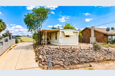 2502 Camino Del Rio, Bullhead City, AZ 86442 - Photo 7