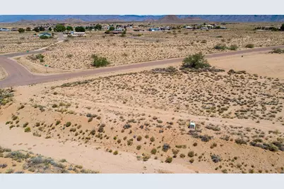 7354 E Blazed Ridge Drive, Kingman, AZ 86401 - Photo 11