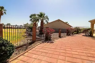 2084 E Crystal Dr, Fort Mohave, AZ 86426 - Photo 19