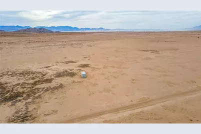 000 Rock Road, Kingman, AZ 86409 - Photo 3