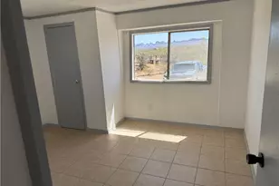 5232 N Cove Rd, Golden Valley, AZ 86413 - Photo 5