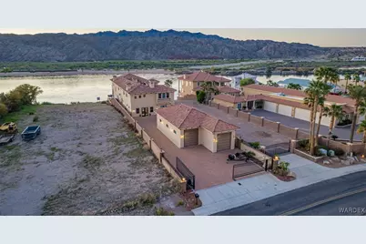 381 Riverfront Drive, Bullhead City, AZ 86442 - Photo 1