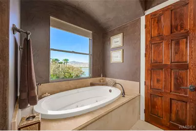 381 Riverfront Drive, Bullhead City, AZ 86442 - Photo 45