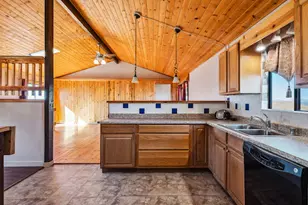 3485 Mountain Dr, Golden Valley, AZ 86413 - Photo 41