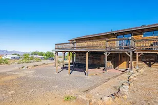 3485 Mountain Dr, Golden Valley, AZ 86413 - Photo 9