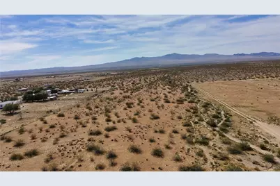 15032 Cedar Road, Dolan Springs, AZ 86441 - Photo 31