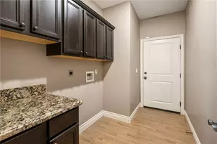 1999 Alan Ladd Dr, Kingman, AZ 86409 - Photo 9