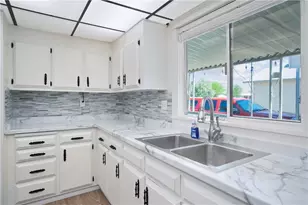 8135 S Smoketree Ln, Mohave Valley, AZ 86440 - Photo 21