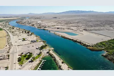 8135 S Smoketree Lane, Mohave Valley, AZ 86440 - Photo 53