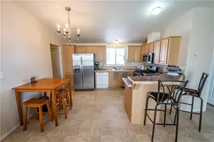 26012 N Hummingbird Ln, Meadview, AZ 86444 - Photo 23