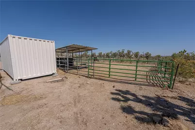 26012 N Hummingbird Lane, Meadview, AZ 86444 - Photo 13