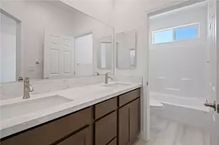 2705 W Shauna Dr, Golden Valley, AZ 86413 - Photo 11