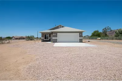 2705 W Shauna Drive, Golden Valley, AZ 86413 - Photo 5