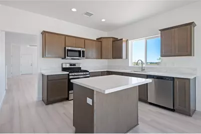 2705 W Shauna Drive, Golden Valley, AZ 86413 - Photo 7