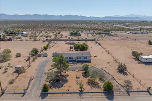 4070 N Cowlic Rd, Golden Valley, AZ 86413 - Photo 3