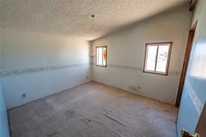 4070 N Cowlic Road, Golden Valley, AZ 86413 - Photo 17