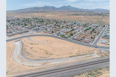 3299 Kenwood Avenue, Kingman, AZ 86401 - Photo 9