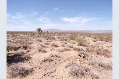 11402 Maverick Drive, White Hills, AZ 86445 - Photo 7