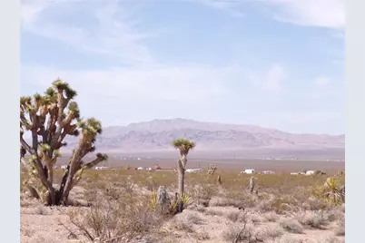 11402 Maverick Drive, White Hills, AZ 86445 - Photo 1