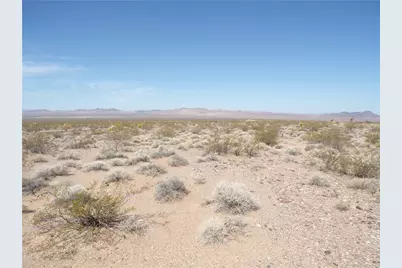 11402 Maverick Drive, White Hills, AZ 86445 - Photo 9