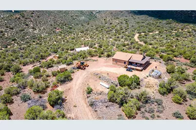 11030 S Quarter Horse Rd, Wikieup, AZ 85360 - Photo 3