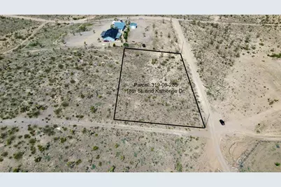 319-08-285 W 18th Street, Dolan Springs, AZ 86441 - Photo 1