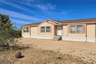 5558 E Red Barrel Rd, Yucca, AZ 86438 - Photo 47