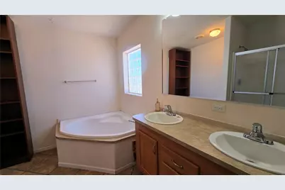 5558 E Red Barrel Road, Yucca, AZ 86438 - Photo 25